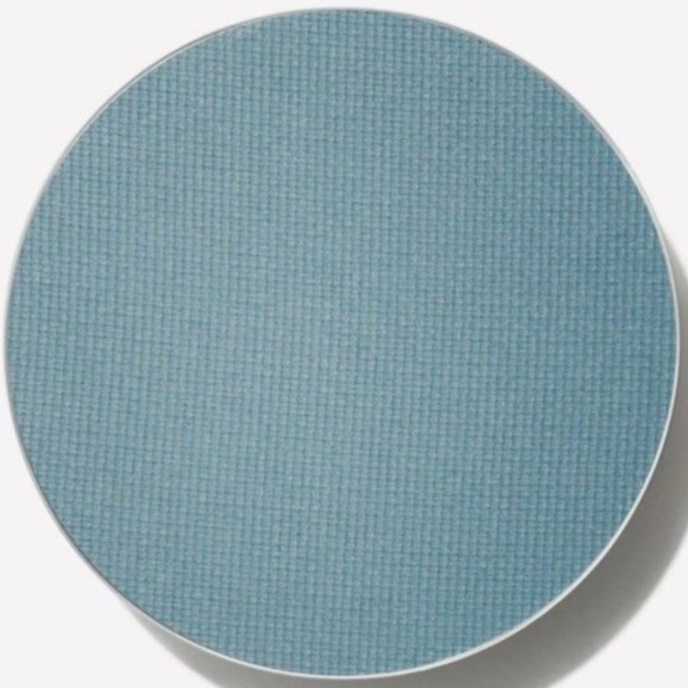 Last one! MAC GOOD JEANS shadow REFILL PAN NIB Powder Kiss - Picture 4 of 6